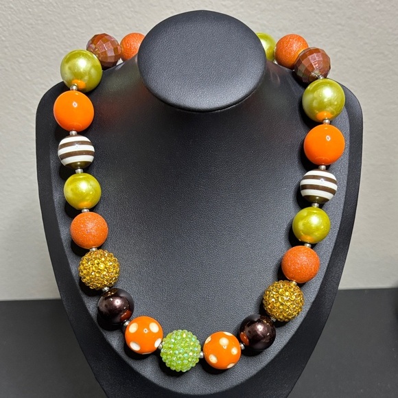 palest pink Jewelry - Palest Pink Polka Dot Chunky Beaded Fall Harvest Statement Dot Necklace